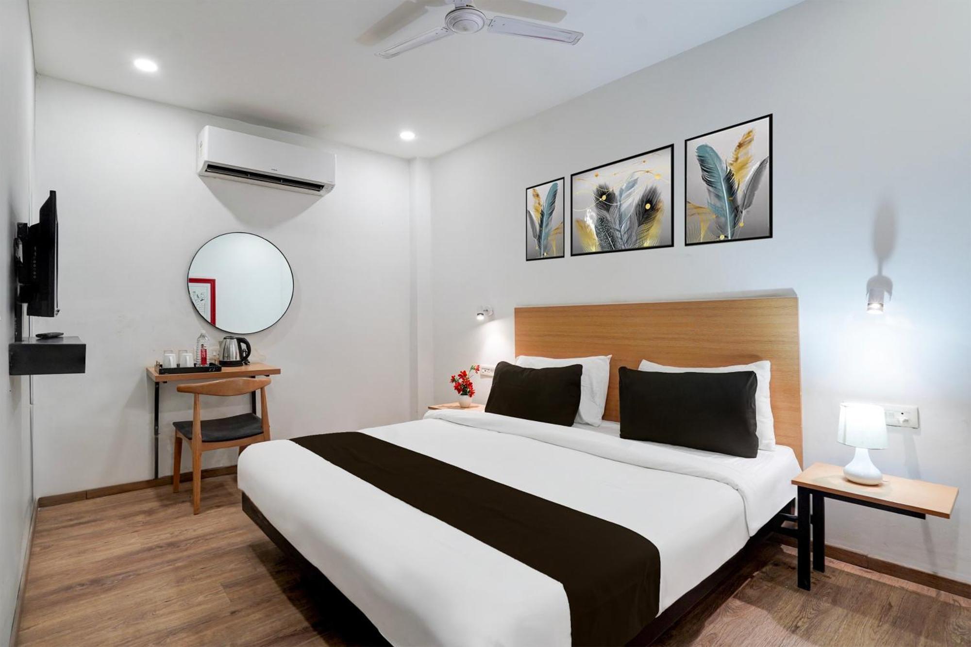 Super Townhouse Gomti Nagar Sector 6 Near Ekana Stadium Lucknow Exterior foto